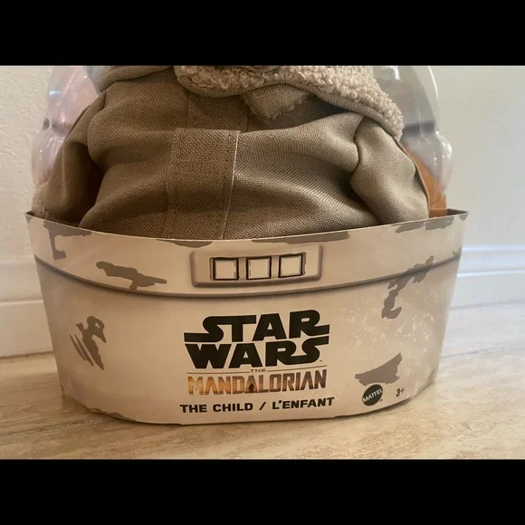 STAR WARS - THE CHILD PLUSH TOY 11” - Picture 9 of 9